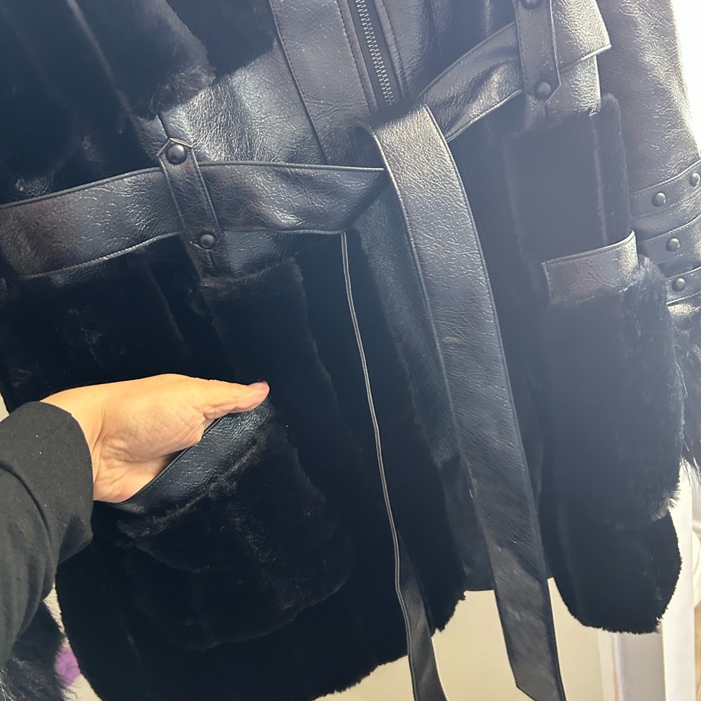 Killstar - Black Faux Fur Trim Gothic Coat with Buckle Details - Picture 4 of 5